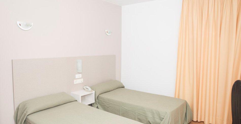 Duerming Villa De Sarria Hotel Екстериор снимка