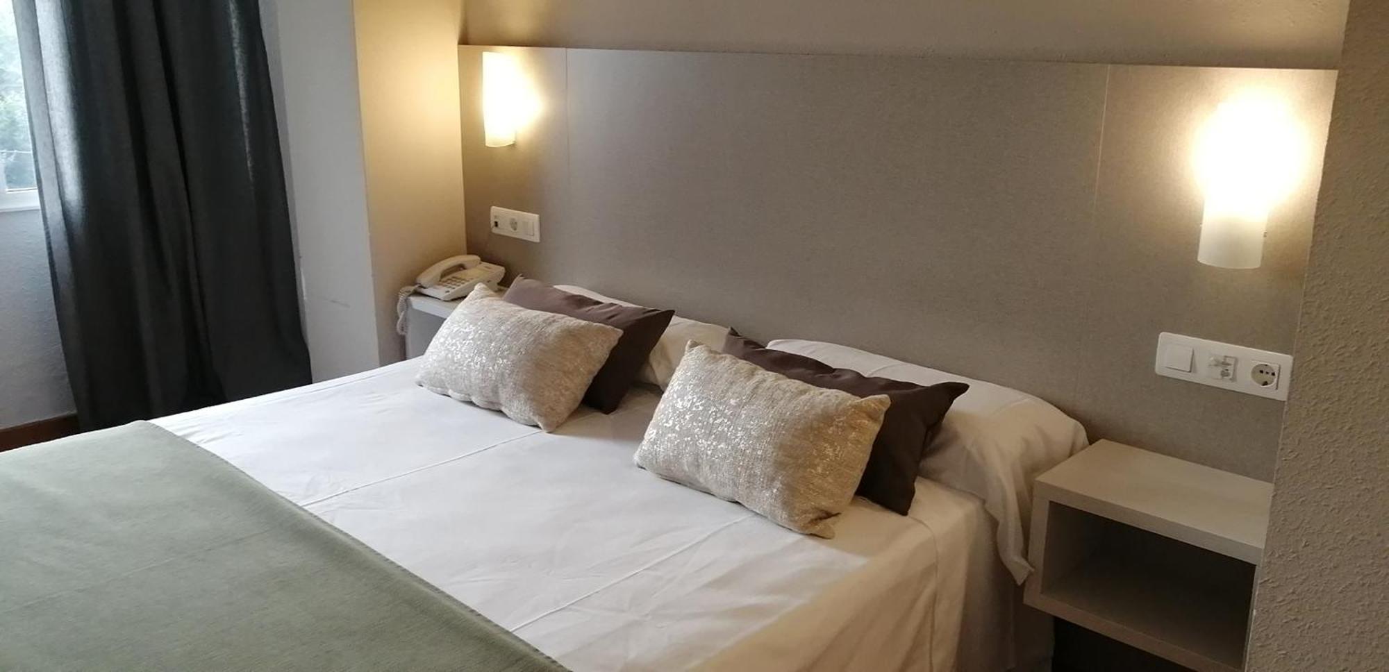 Duerming Villa De Sarria Hotel Екстериор снимка